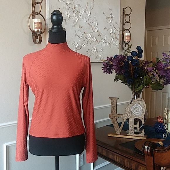 NWT Women's Nike Logo Print Mock-neck long Sleeve Top In Terracota. Size M - Picture 3 of 17